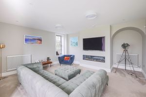 Photo 6- click for photo gallery